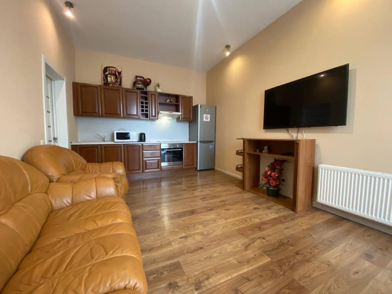Apartment On Dragomirova Kiev Luaran gambar